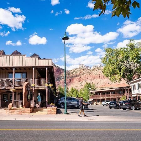 Pioneer Lodge Zion National Park-Спрингдейл Экстерьер фото