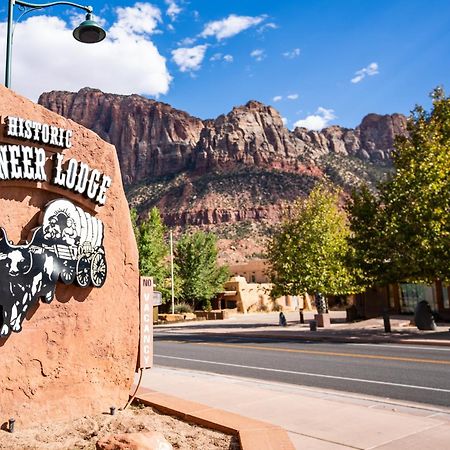Pioneer Lodge Zion National Park-Спрингдейл Экстерьер фото