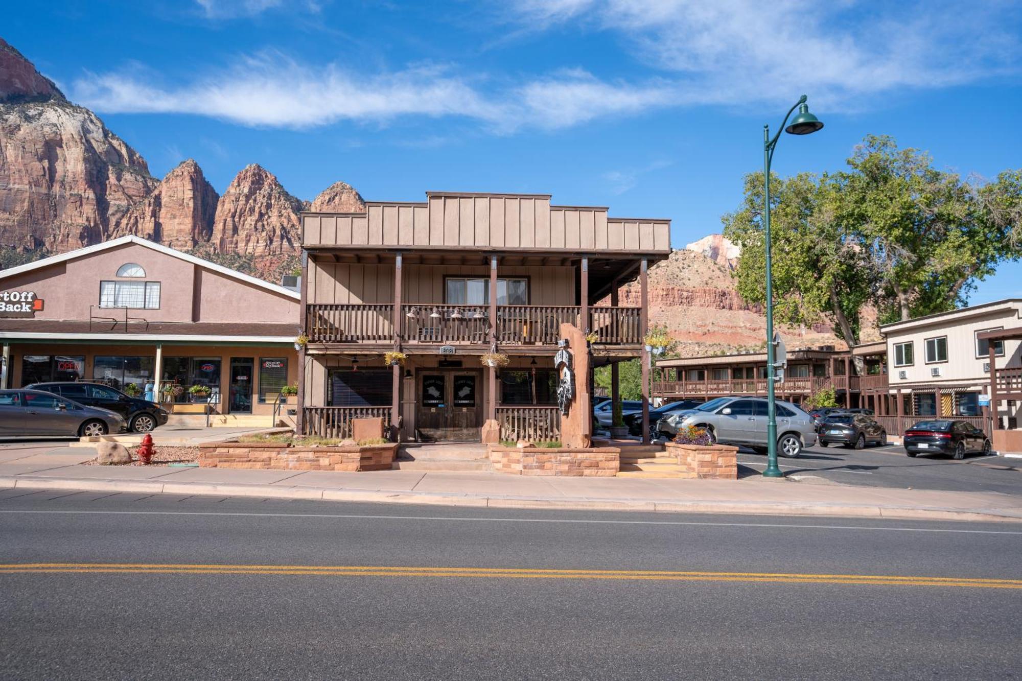 Pioneer Lodge Zion National Park-Спрингдейл Экстерьер фото